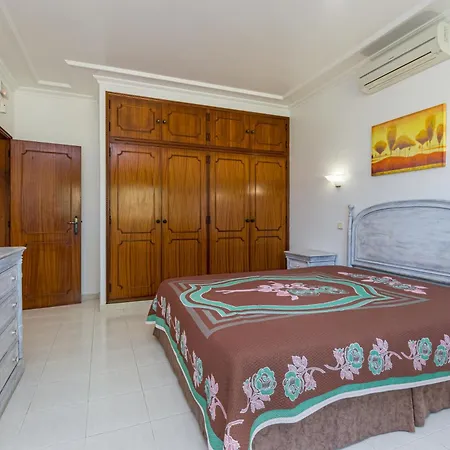 Mirante Villa *